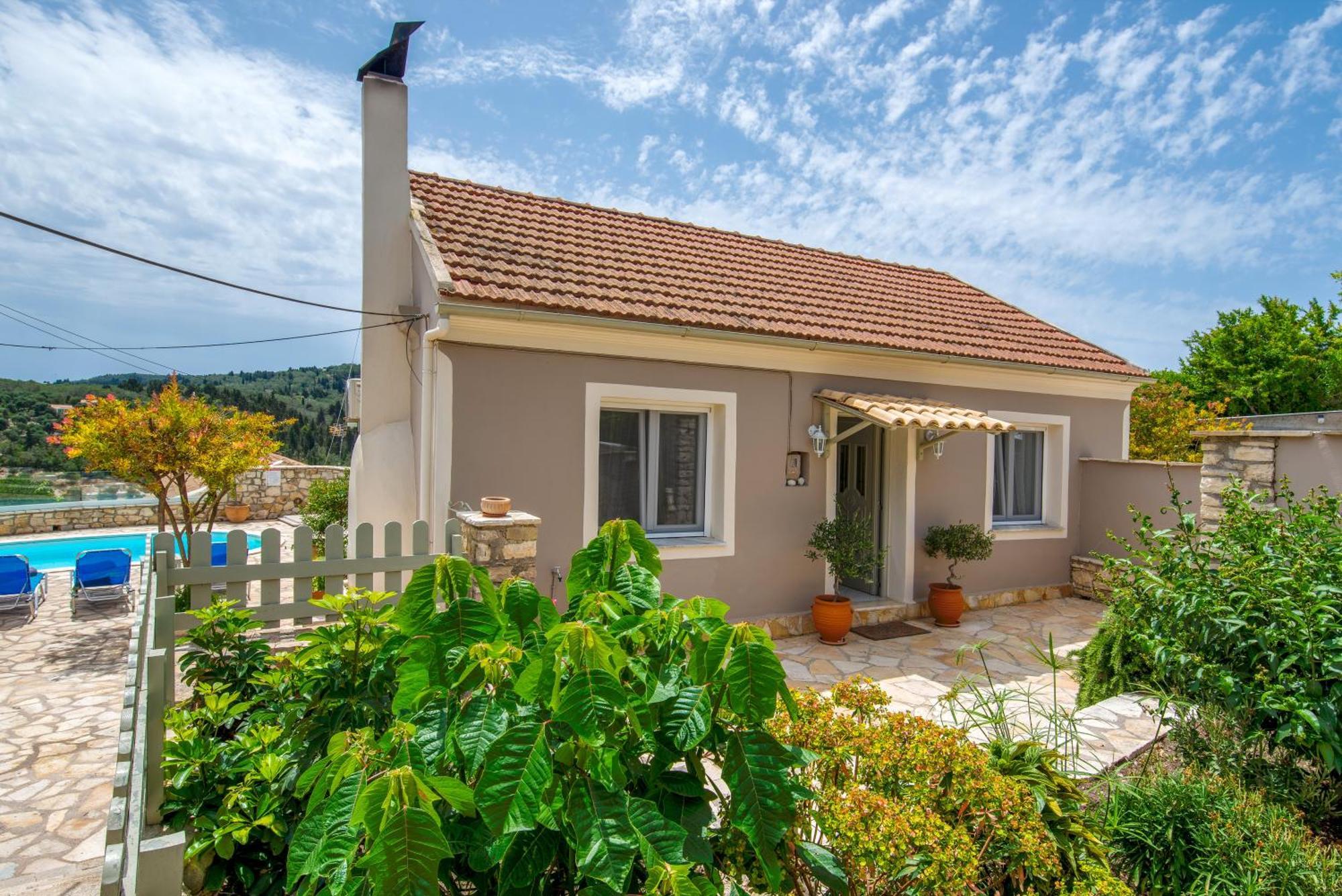 Loggos Seaview Cottage With Private Pool By Konnect Longos  Exterior photo